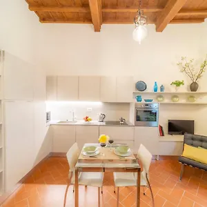 Little Gem In The Center Italie